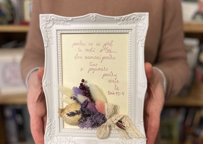 Grace's Gift Shop - Tablouri decorate cu flori și plante uscate
