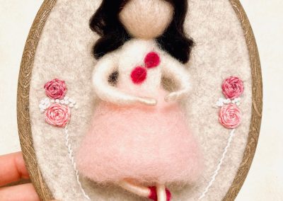 Grace's Gift Shop - Tablouri decorate cu lână împâslită - omuleți individuali