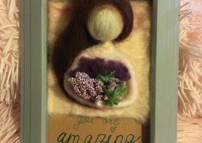 Grace's Gift Shop - Tablouri decorate cu lână împâslită - omuleți individuali