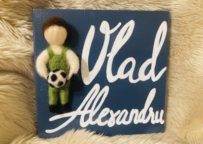 Grace's Gift Shop - Tablouri decorate cu lână împâslită - omuleți individuali