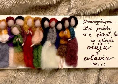 Grace's Gift Shop - Tablouri decorate cu lână împâslită - omuleți individuali