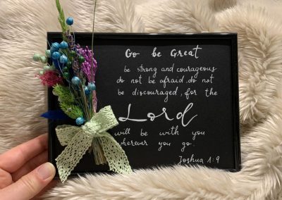 Grace's Gift Shop - cadouri personalizate, tablouri din lemn, diverse decorațiuni